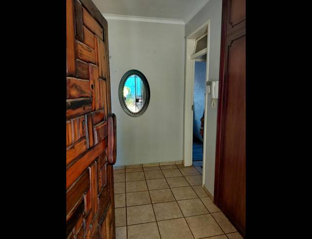 3 BEDROOM PROPERTY TO RENT IN MONTGOMERY PARK